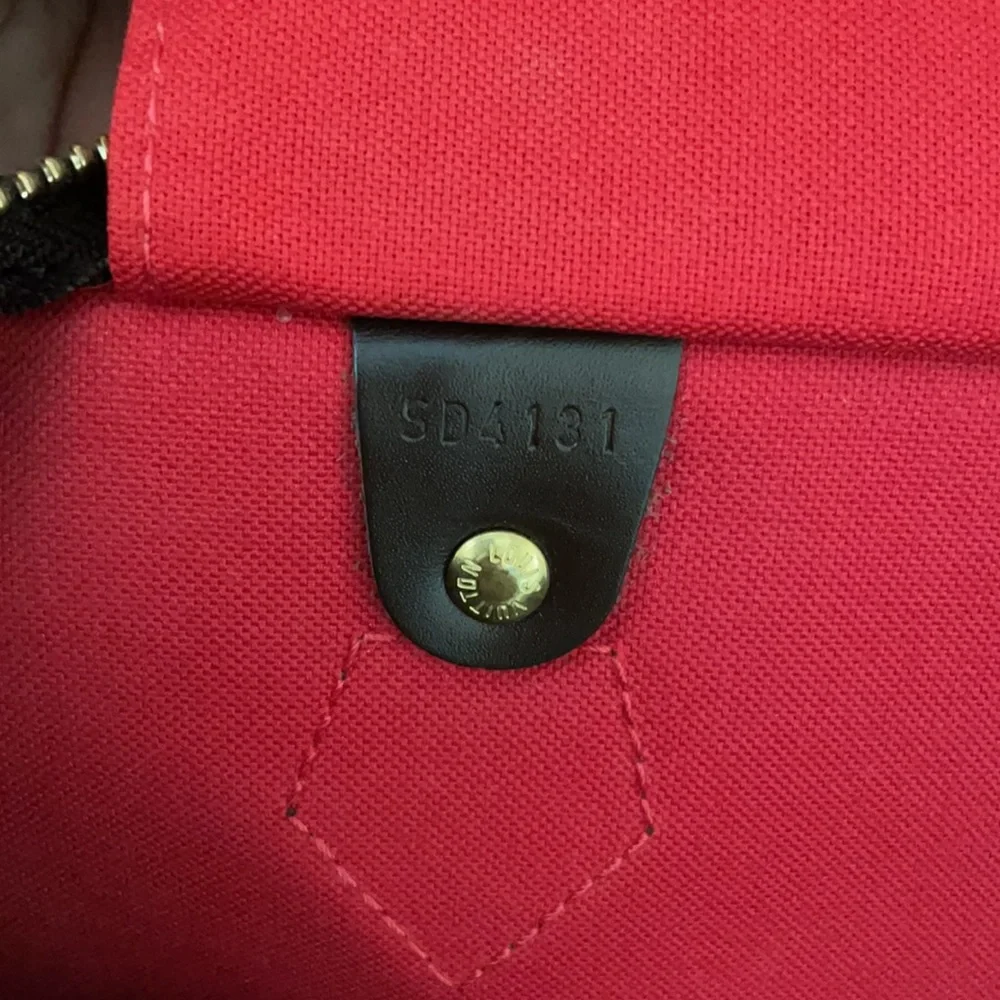 Authentic Louis Vuitton Damier speedy 35. - Picture 10 of 13